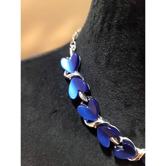 Women's Blue Heart Charm Necklace Hook Clasp Silver Chain Fashion Jewelry - Picture 5 of 6